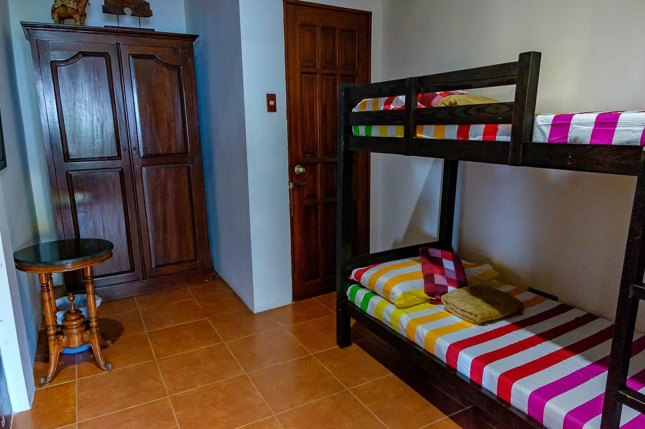 Ayo Homtel Hostel Lapu-Lapu City Exterior foto