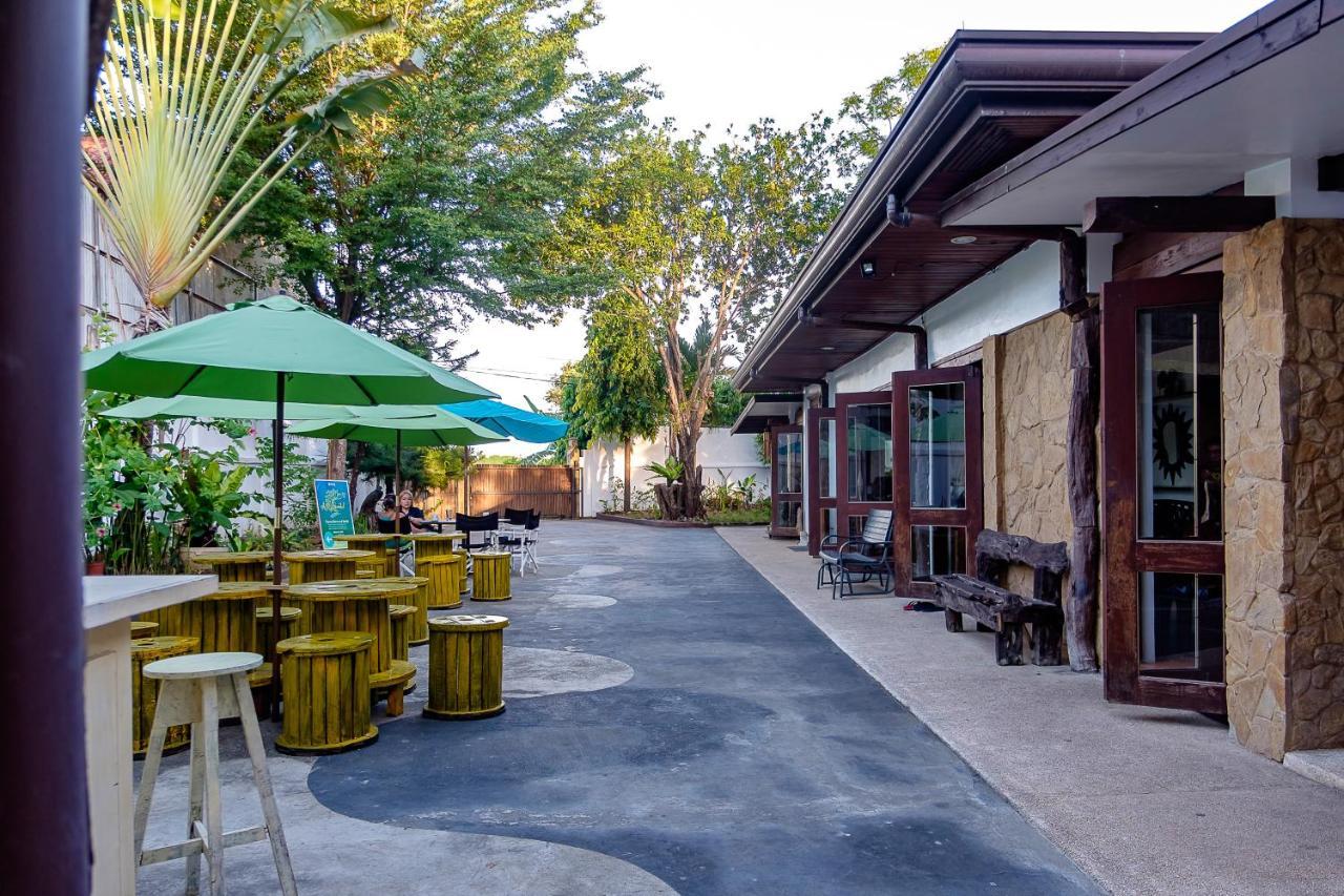 Ayo Homtel Hostel Lapu-Lapu City Exterior foto
